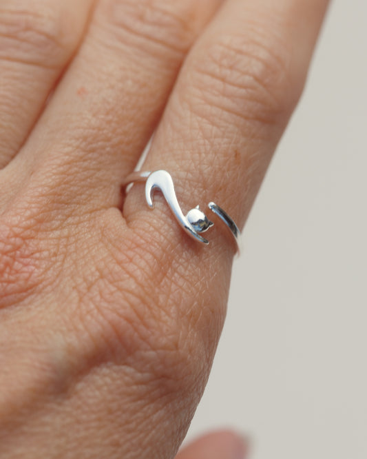 Stříbrný prsten Kočičí elegance – Cat Lover