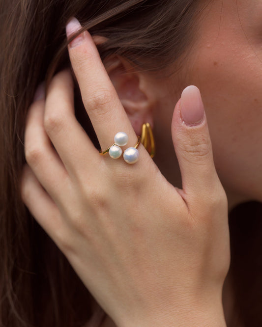 Prsten se sladkovodními perlami Three pearls