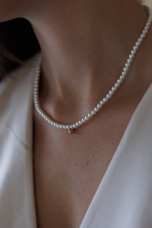 Perly s koulema, pozlacený