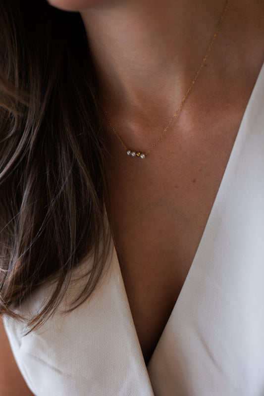 Náhrdelník s perličkami Perpetuum