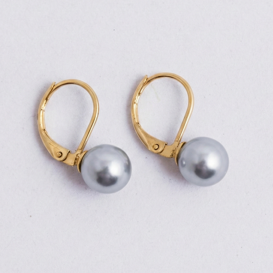 Náušnice s pelou Preciosa 8mm světle šedá