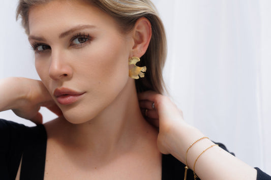 Proč milujeme šperky z chirurgické oceli?