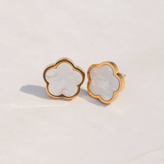 Náušnice Clover bílé, pozlacené 18k zlatem