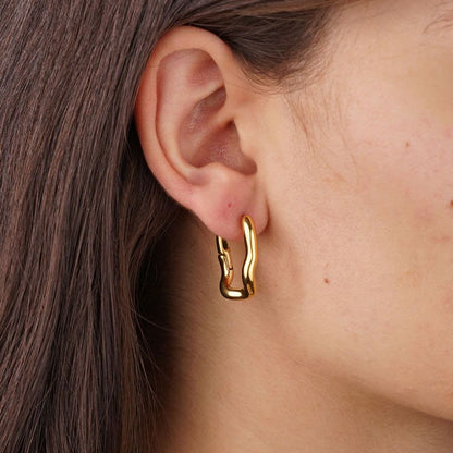 Náušnice s tekutým tvarem Golden melt