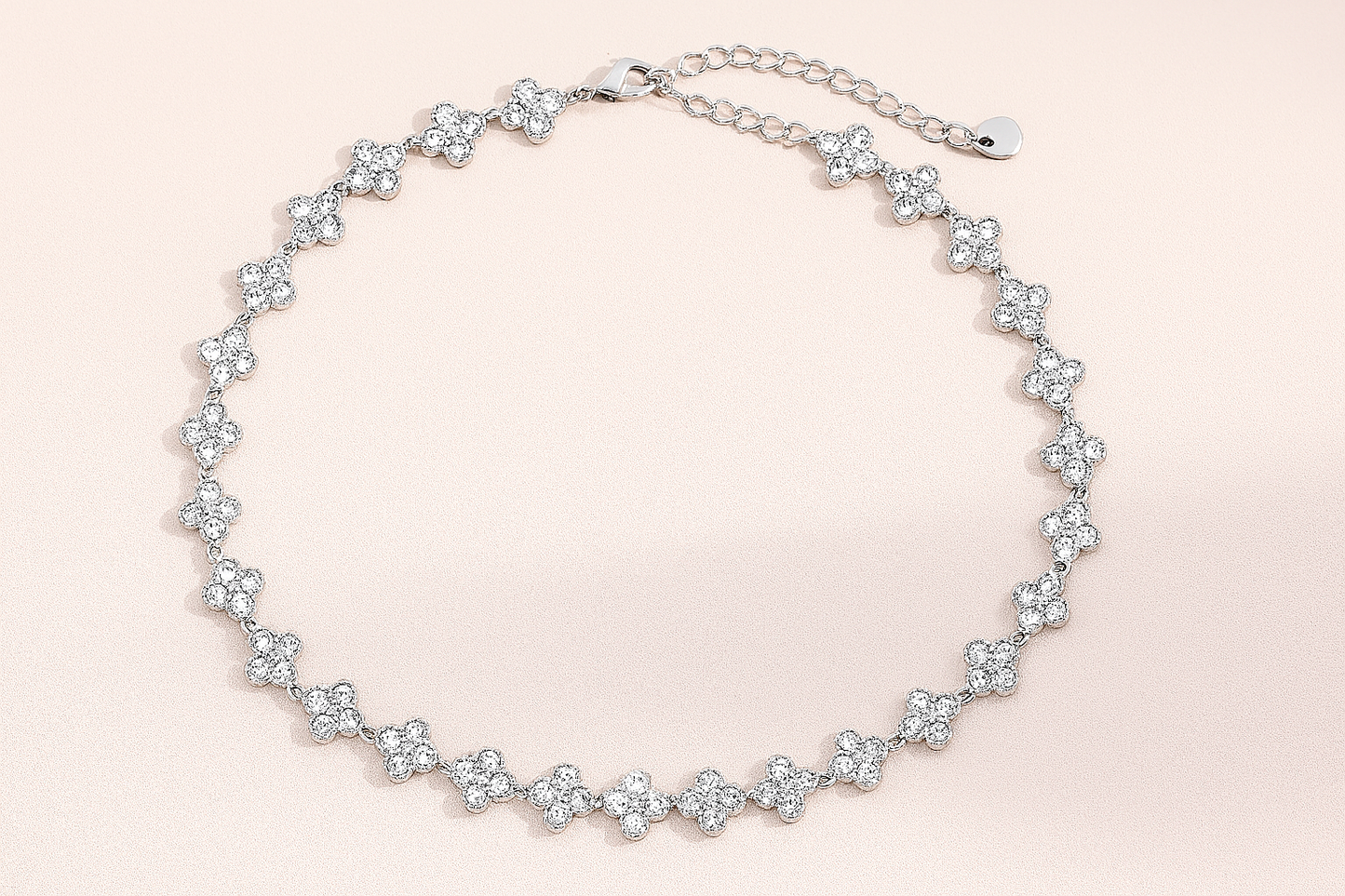 Náhrdelník s třpytivými čtyřlístky Ice Ice baby