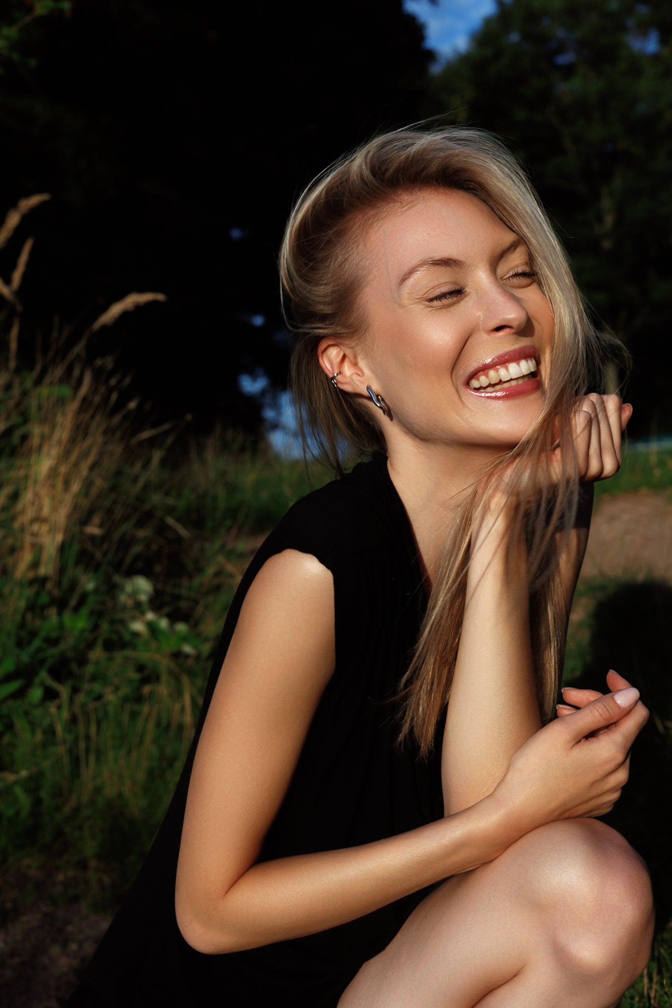 Náušnice s tekutým tvarem Golden melt