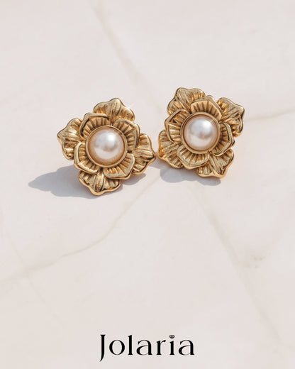 Květinové náušnice s perlou Pearl Fleur, pozlacené 18k zlatem