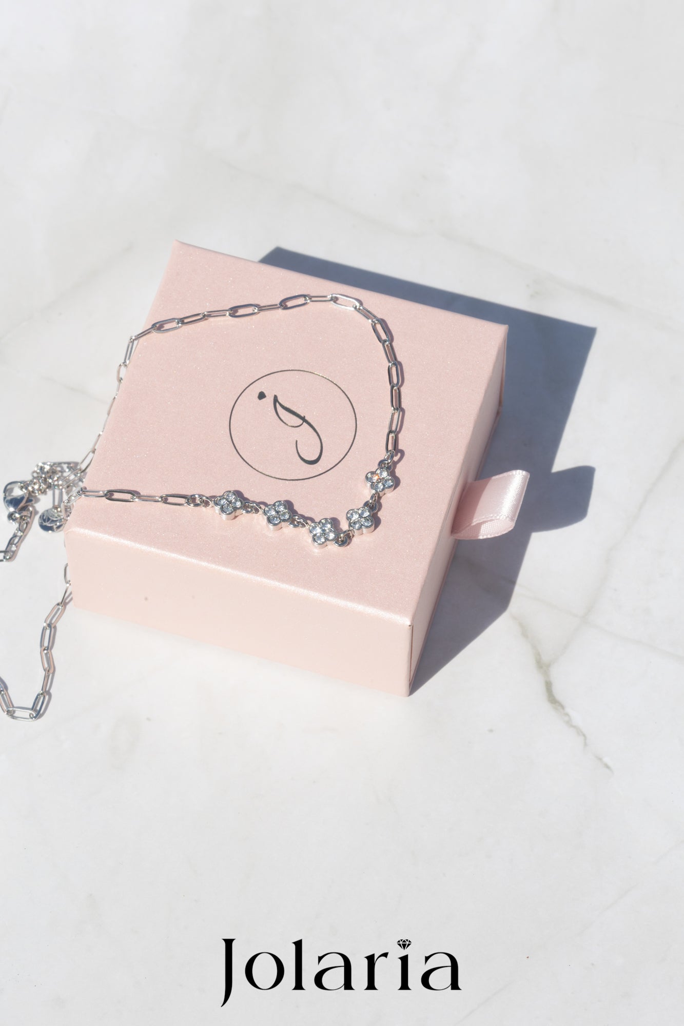 Náhrdelník s kytičkami Glimmer chain