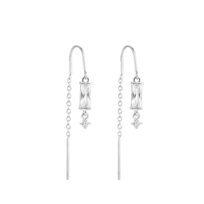 Náušnice Crystal Beam – provlékací elegance v minimalistickém stylu