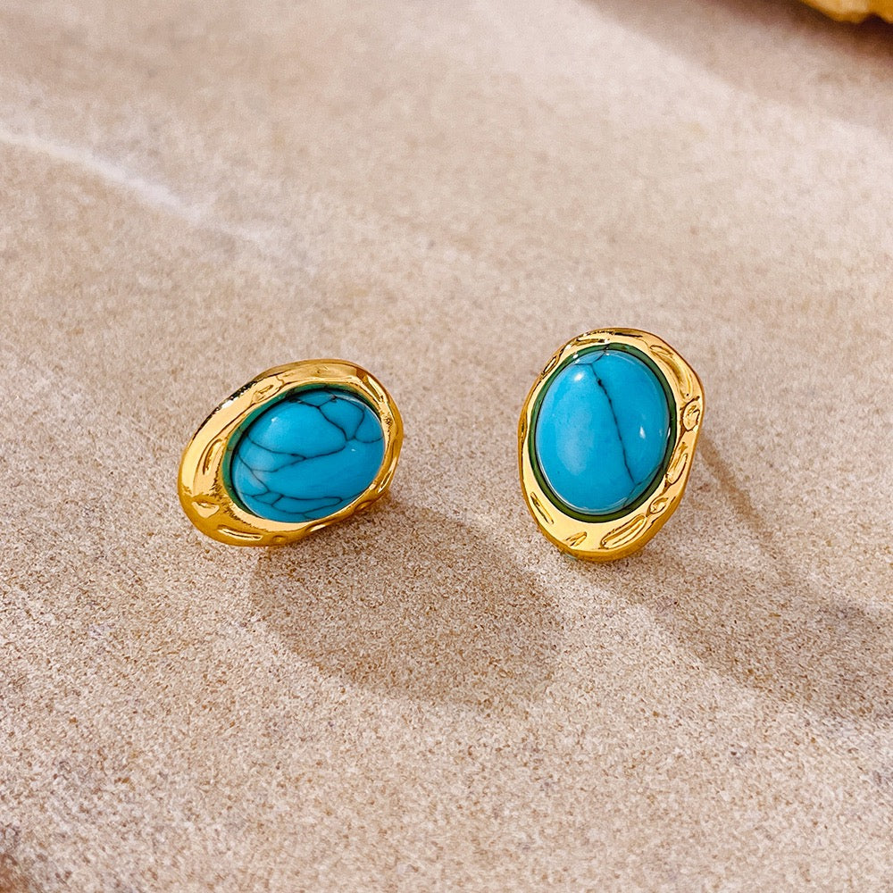 Blue chic – pozlacené náušnice s tyrkysovým kamenem