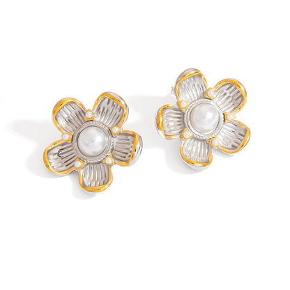 Náušnice kytičky Fleur Royale, pozlacené s perlou