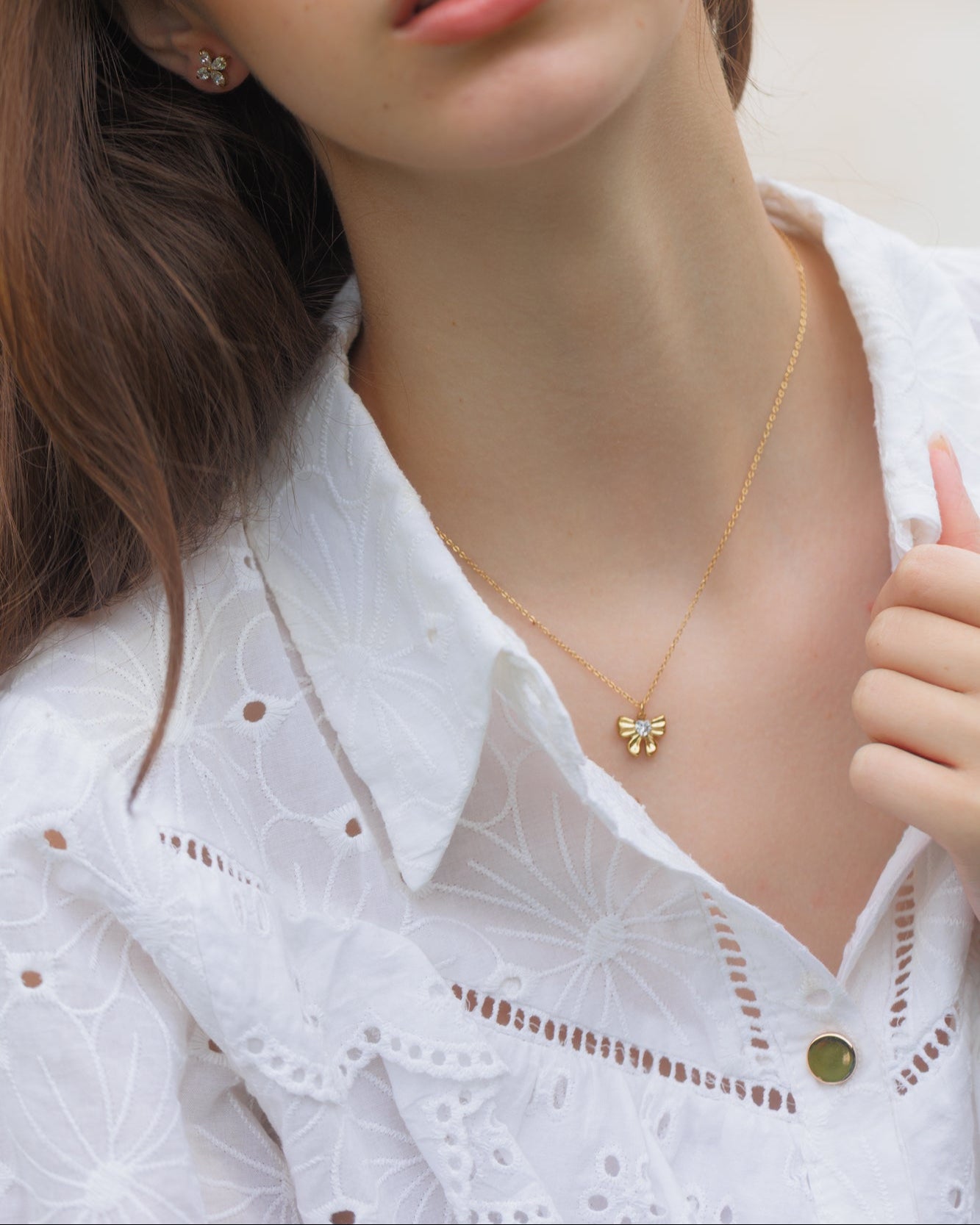 Náhrdelník mašlička s krystalem