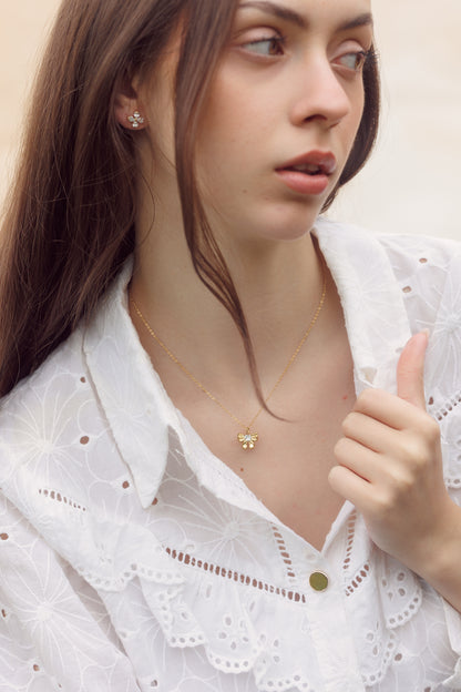 Náhrdelník mašlička s krystalem