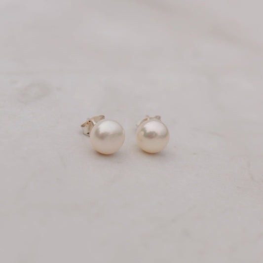 Stříbrné náušnice se sladkovodní perlou Grace 7mm