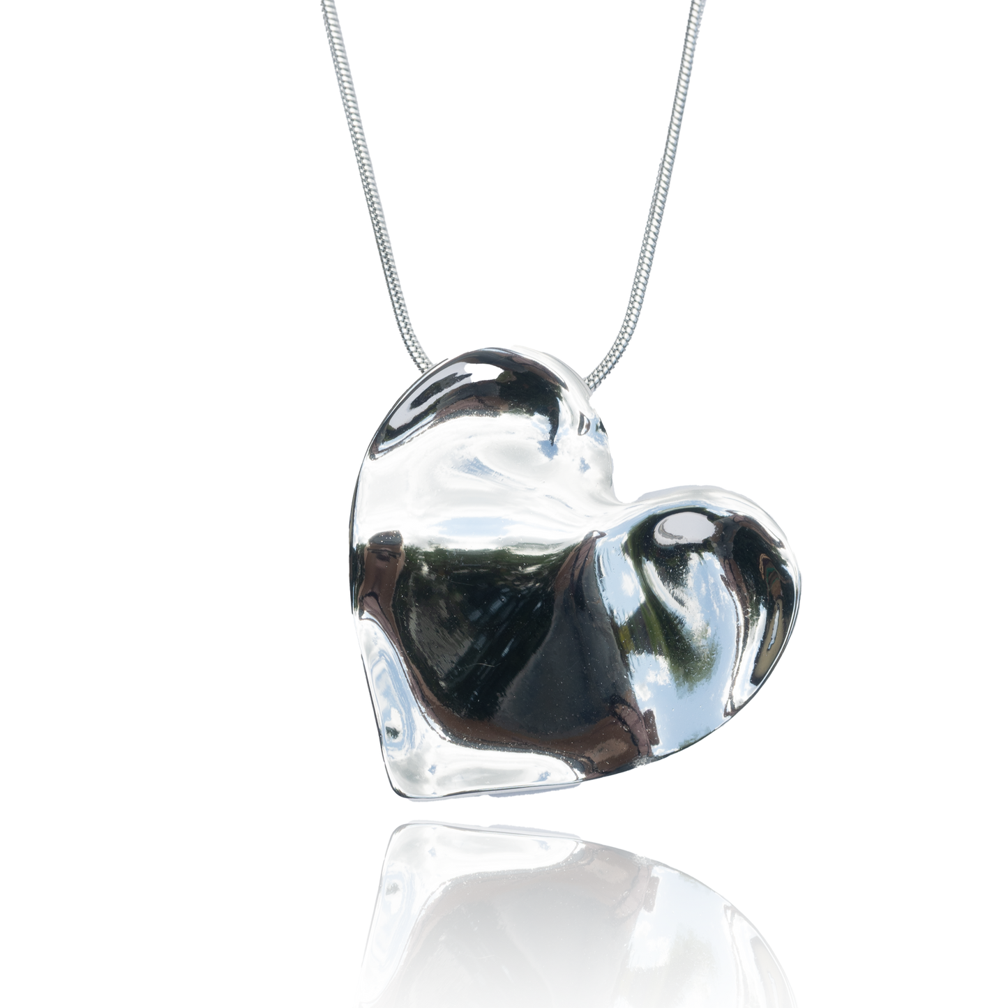 Dlouhý náhrdelník srdce