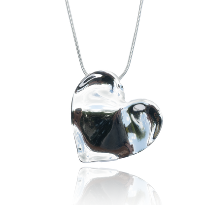 Dlouhý náhrdelník srdce