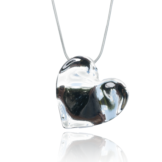 Dlouhý náhrdelník srdce