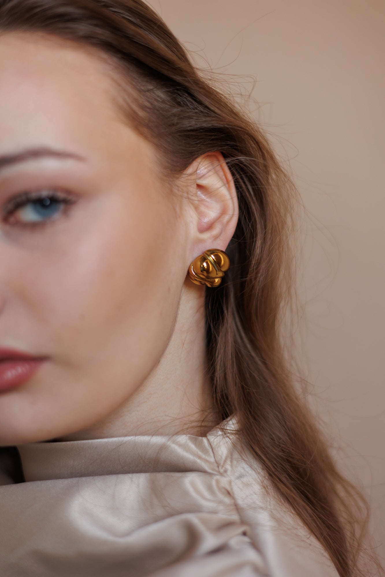 Kulaté náušnice Golden Flow