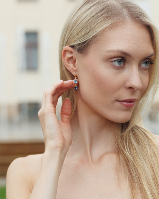 Náušnice s modrými krystaly – Blue Riviera Glow, pozlacené