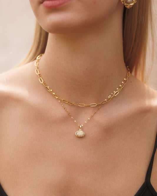 Náhrdelník lastura s perlou Shell me LOVE, pozlacená chirurgická ocel