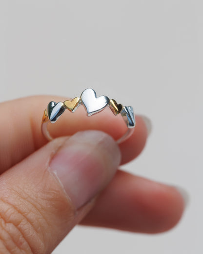 Stříbrný prsten se srdíčky – Love Harmony