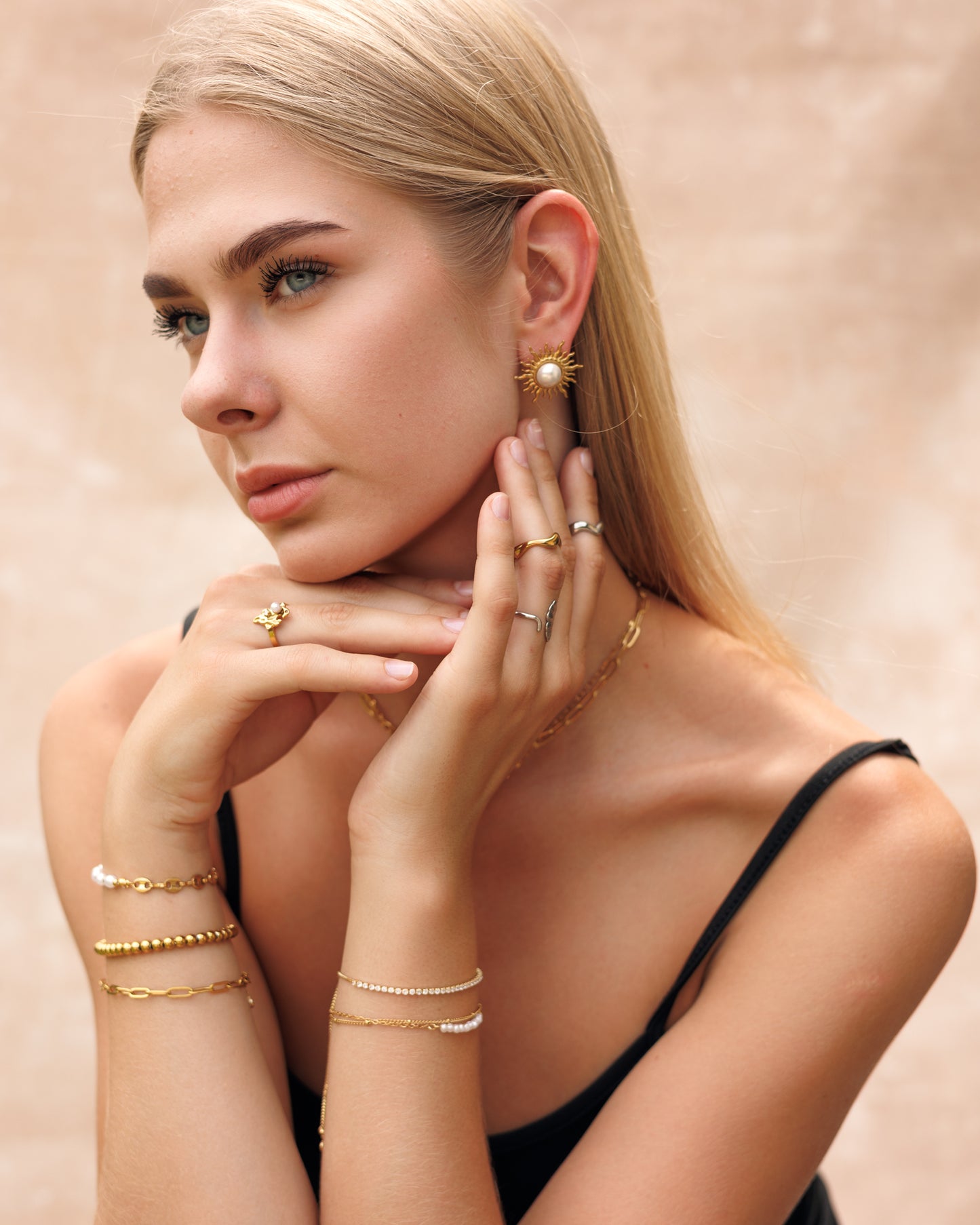 Náušnice Slunce s perlou, pozlacené 18k zlatem