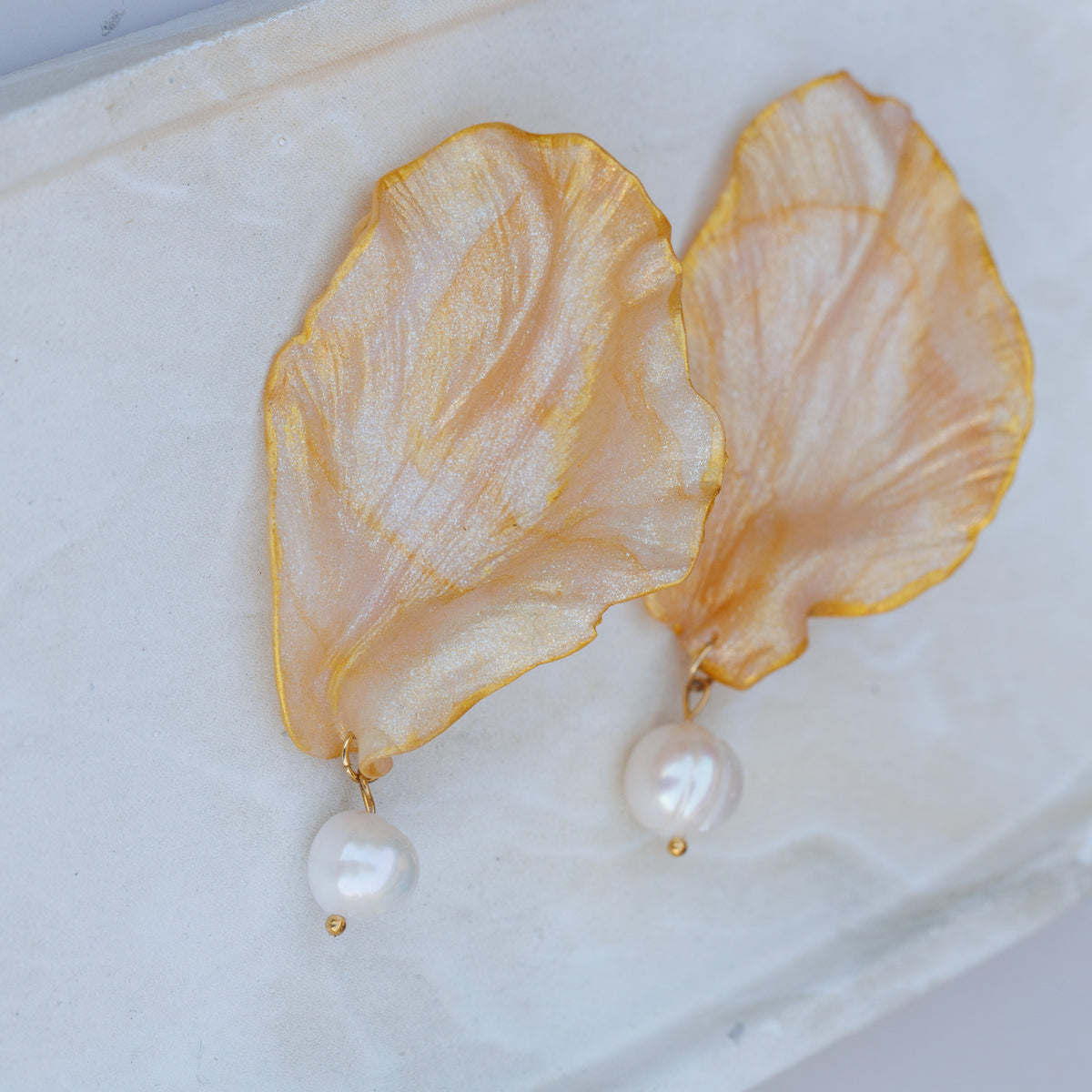 Statement náušnice s pravou perlou | Golden Bloom Pearl