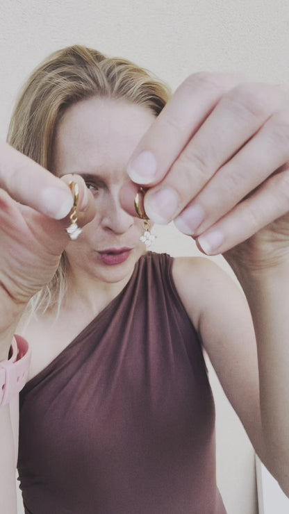 Náušnice s čtyřlístkem Crystal Darlings, pozlacené